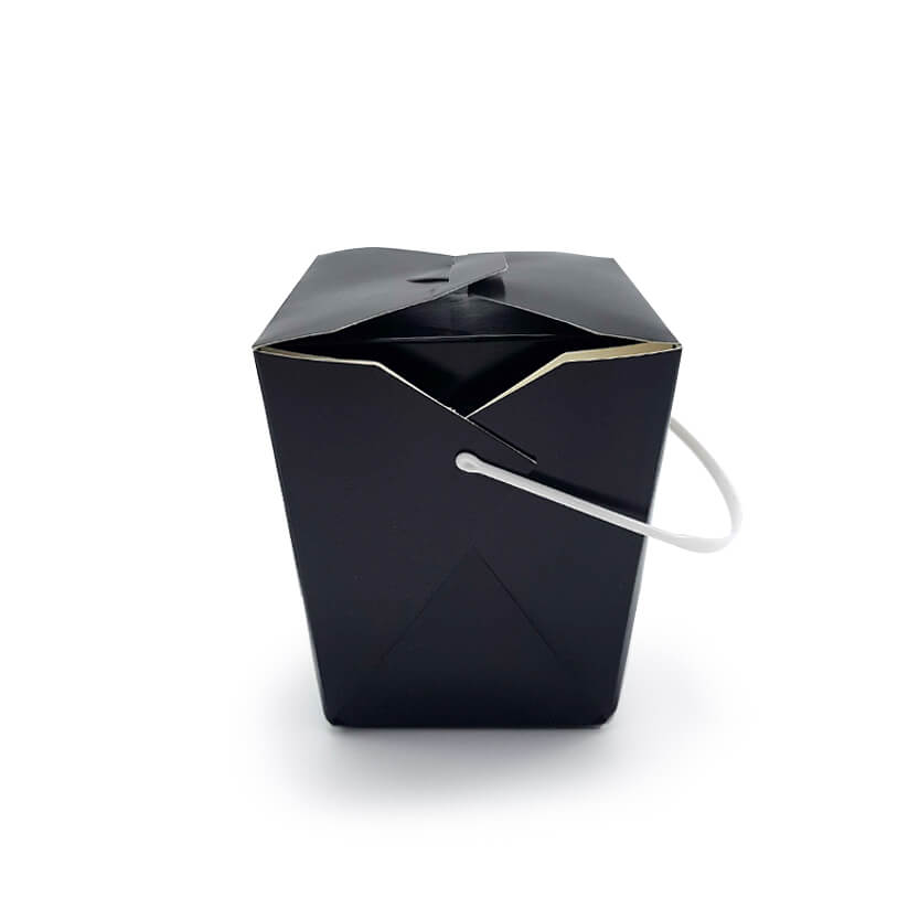 Scatola nera di cartoncino con manico bianco per asporto