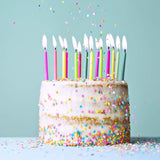Torta di compleanno con candeline
