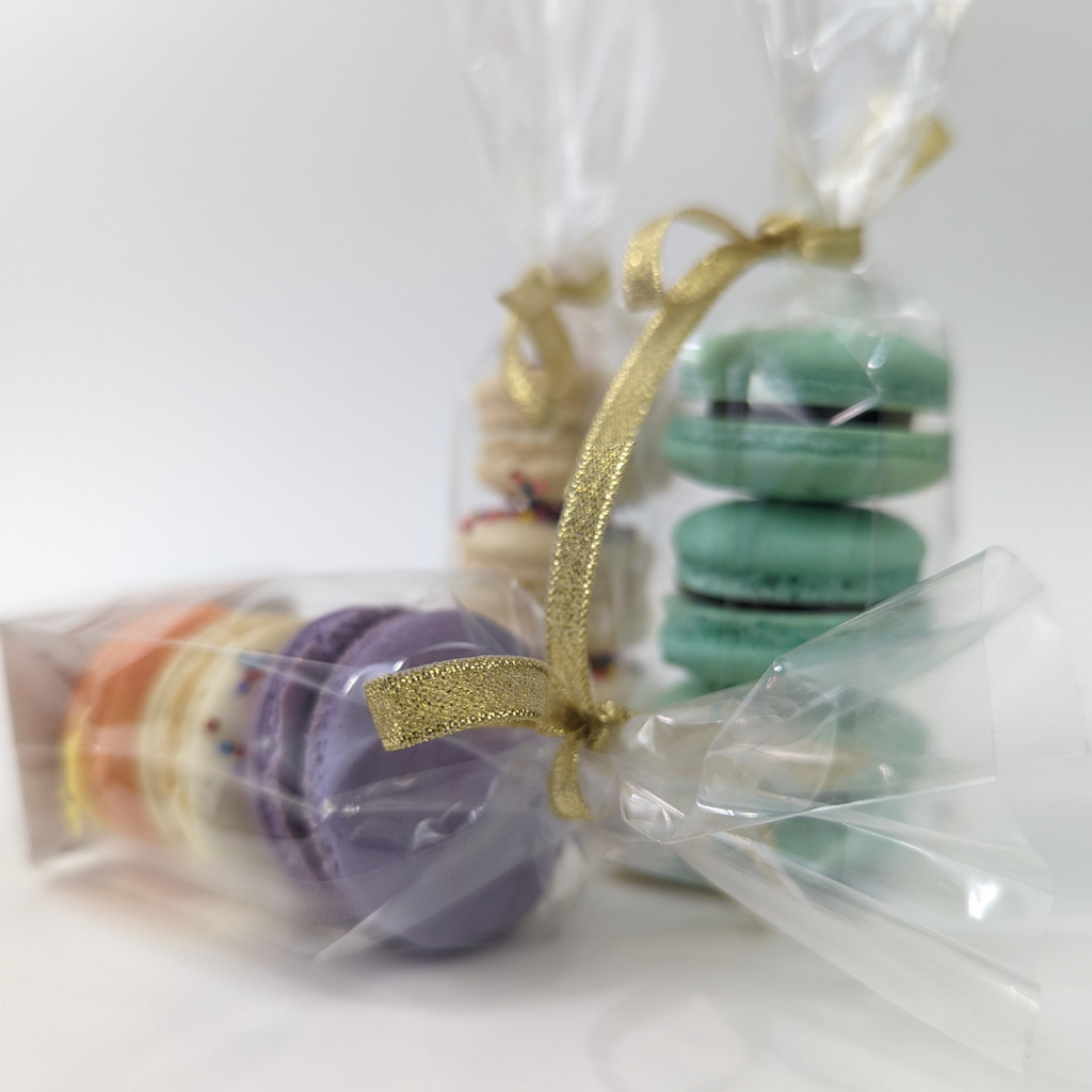 Macarons confezionati con cellophane