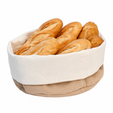 Cesto di tessuto per pane pieno di pane 