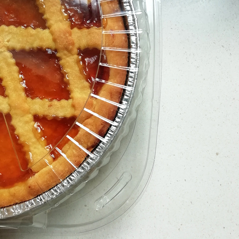 Dettaglio di crostata in una confezione di plastica 