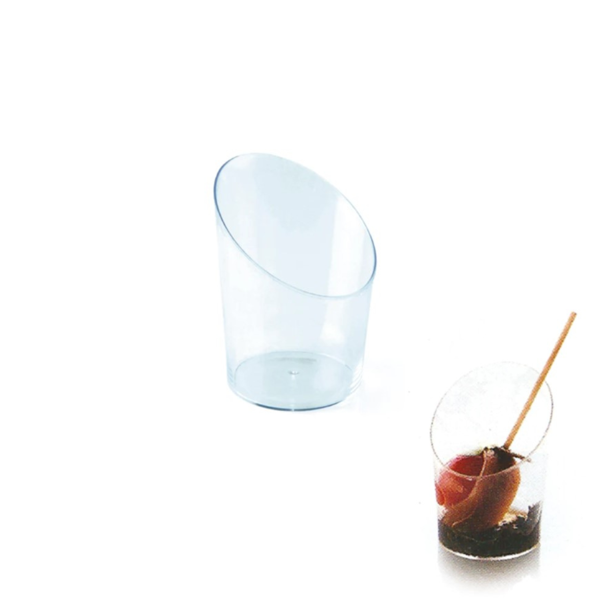 Monoporzione ovale di plastica, una vuota ed una piena 