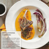 Piatto visto dall'alto con del cibo 