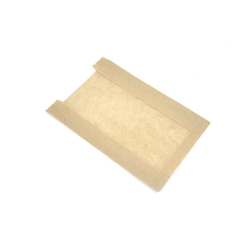 sacchetto di carta color avana con finestra trasparente, steso 