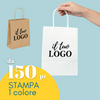 Shopper bianca e shopper avana, personalizzate con il tuo logo. La bianca retta da una mano