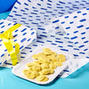 Carta per alimenti bianca con stampa blu ripetuta perfetta per completare confezioni