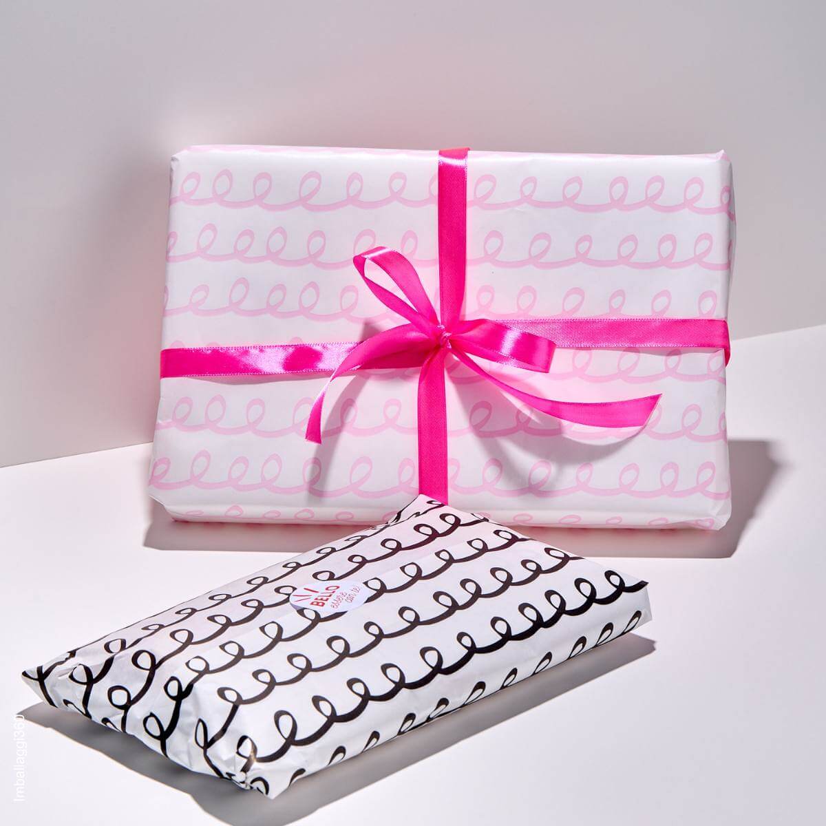 Carta per alimenti bianca con stampa riccioli in nero o rosa perfetta per confezionare vassoi da pasticceria