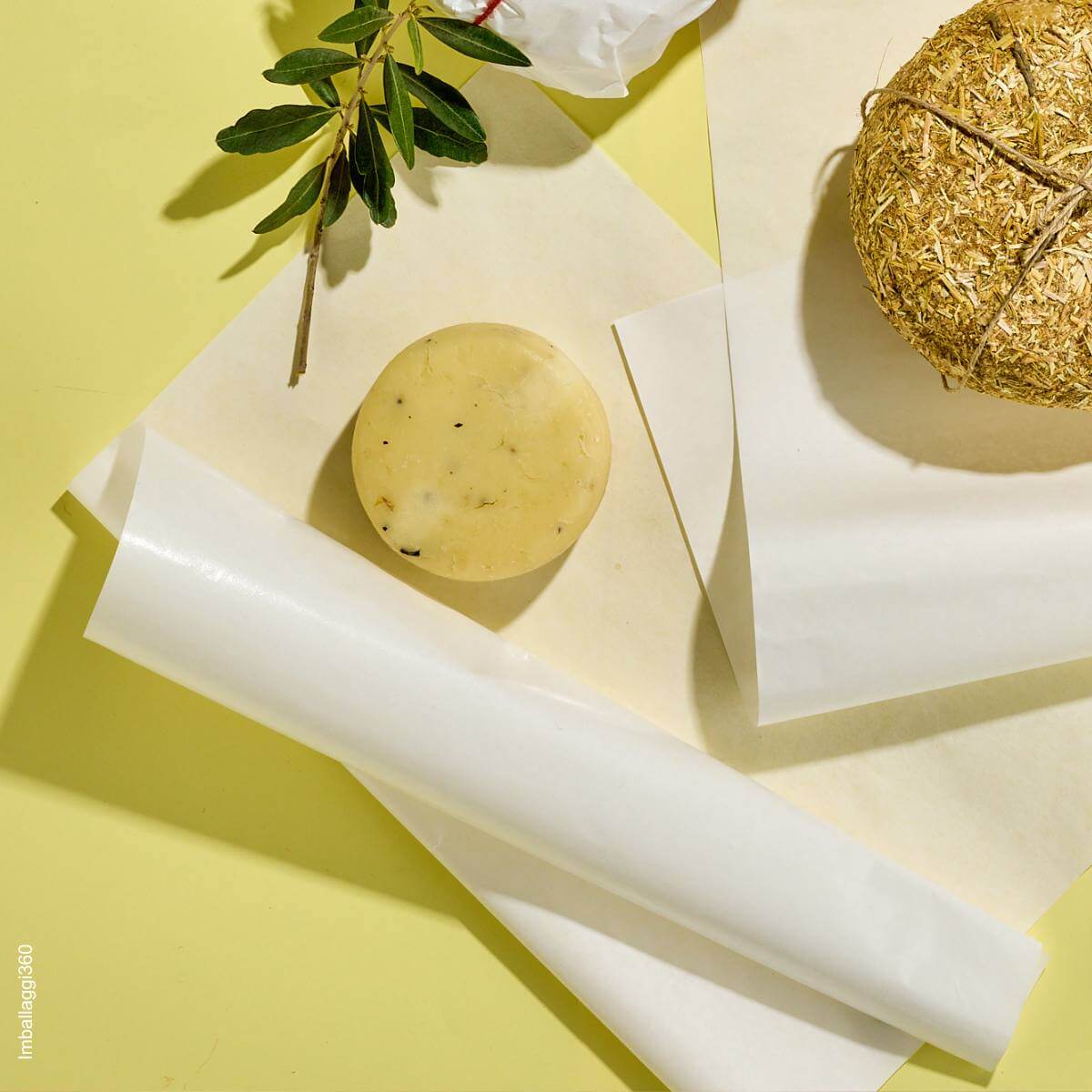 Carta per alimenti politenata bianca perfetta per salumi o formaggi