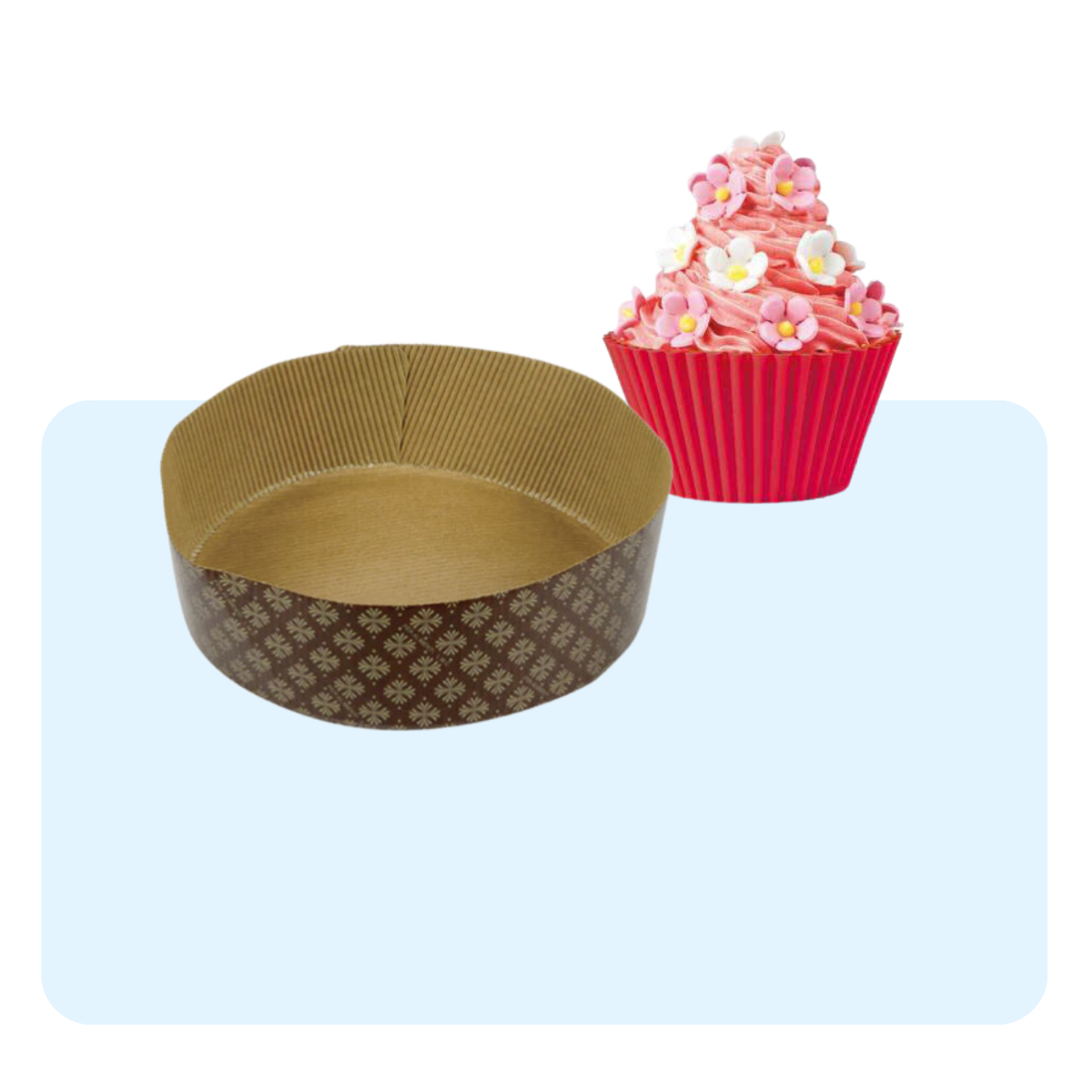 Banner con sfondo azzurro con: pirottino con muffin e stampo di carta per panettone 