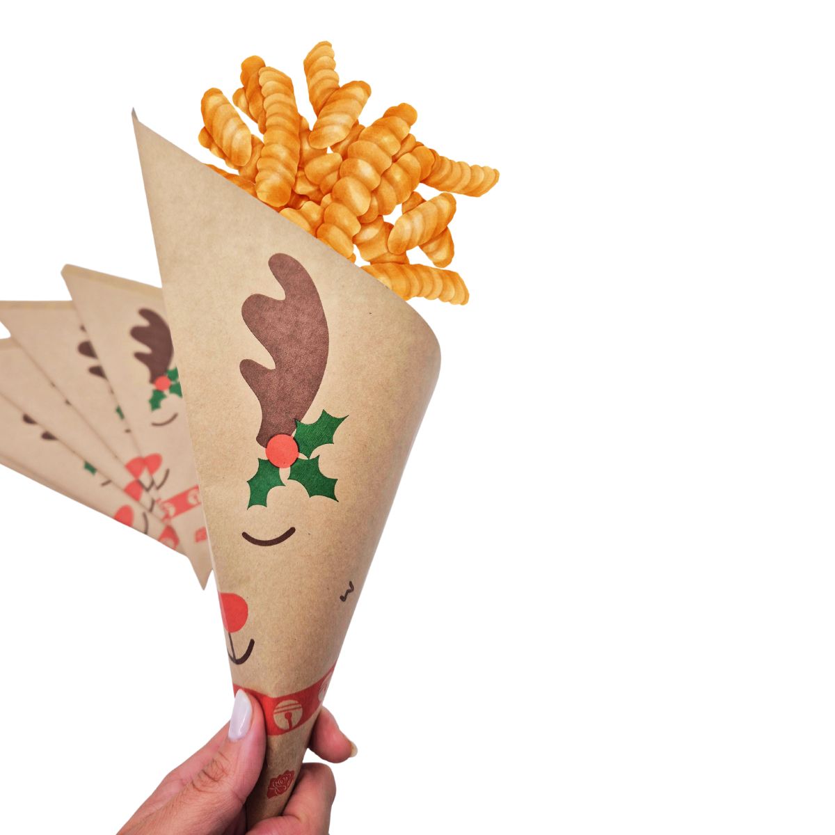Cono per fritto, color avana, con disegno renna natalizia, mostrato retto da una mano pieno di patatine