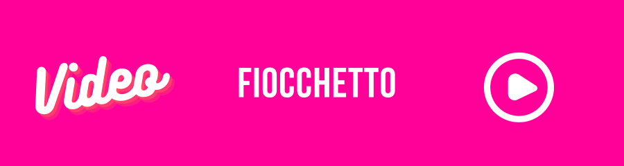 Se sei un amante delle cose belle e pratiche questo fiocchetto è perfetto per te per completare confezioni.