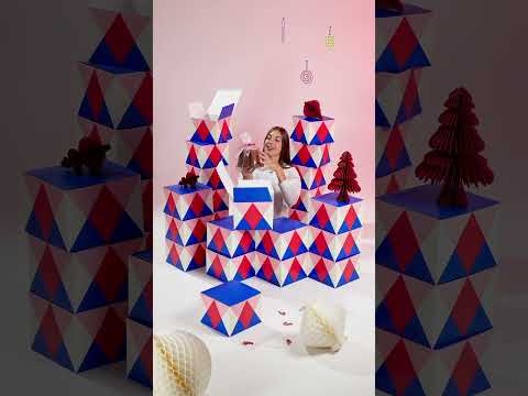 Video con scatole natalizie fantasia Circus