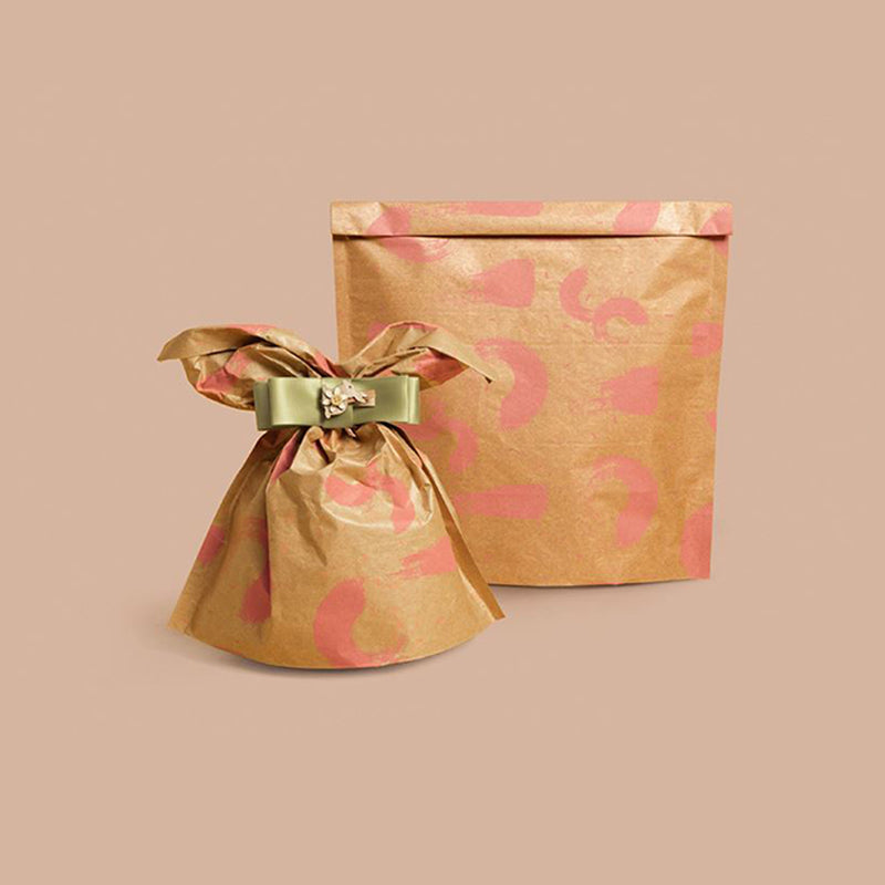 Sacchetto porta colomba color avana con fantasia rosa, pieno 