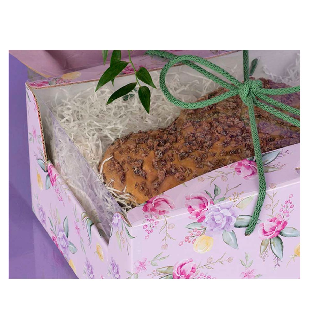 Scatola porta colomba rosa con dentro colomba pasquale, dettaglio