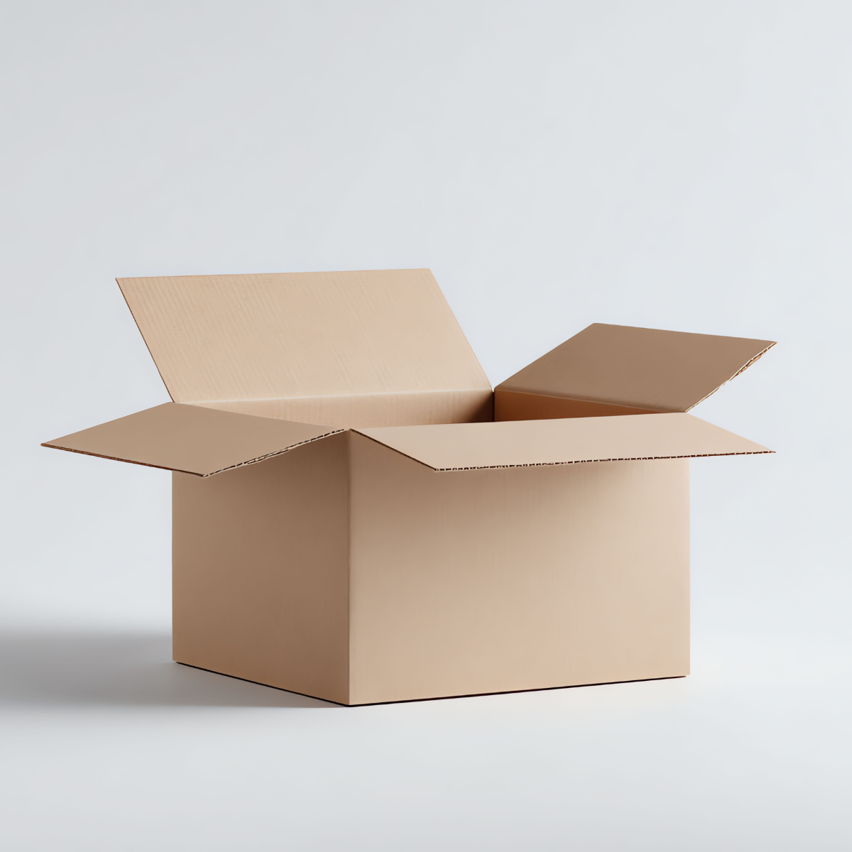 Scatola di cartone aperta in alto