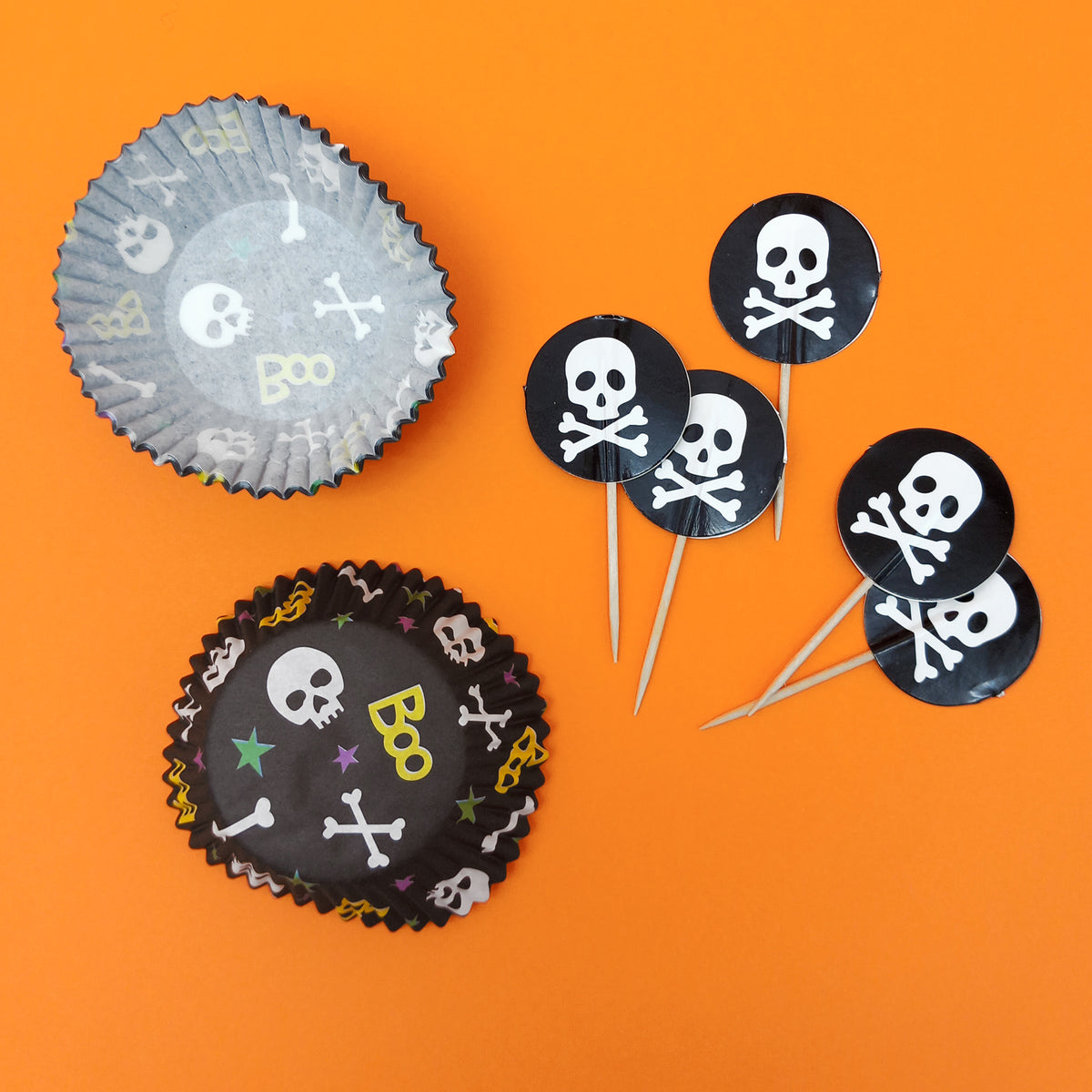 Set di pirottini e spiedi a tema halloween