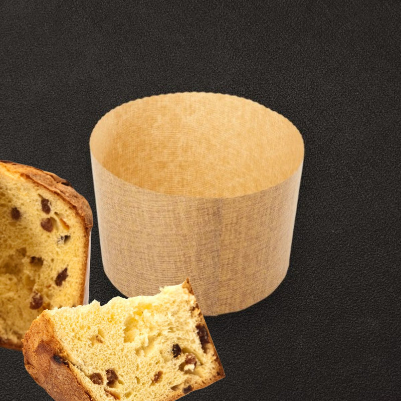 Stampo per panettone, vuoto e panettone vicino