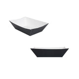 Barchetta di carta nera con interno bianco, da due prospettive
