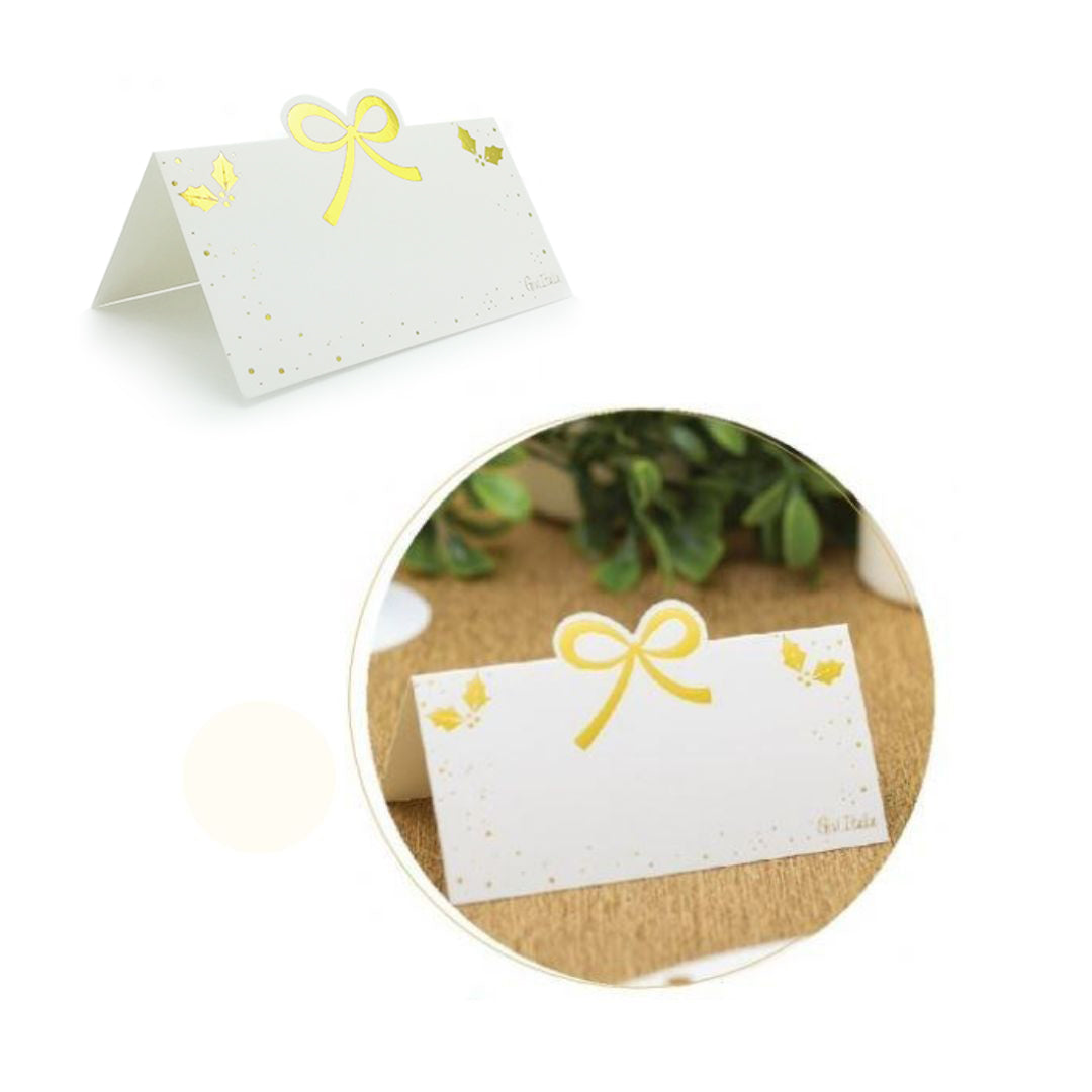 Biglietto bianco con fiocco oro segnaposto