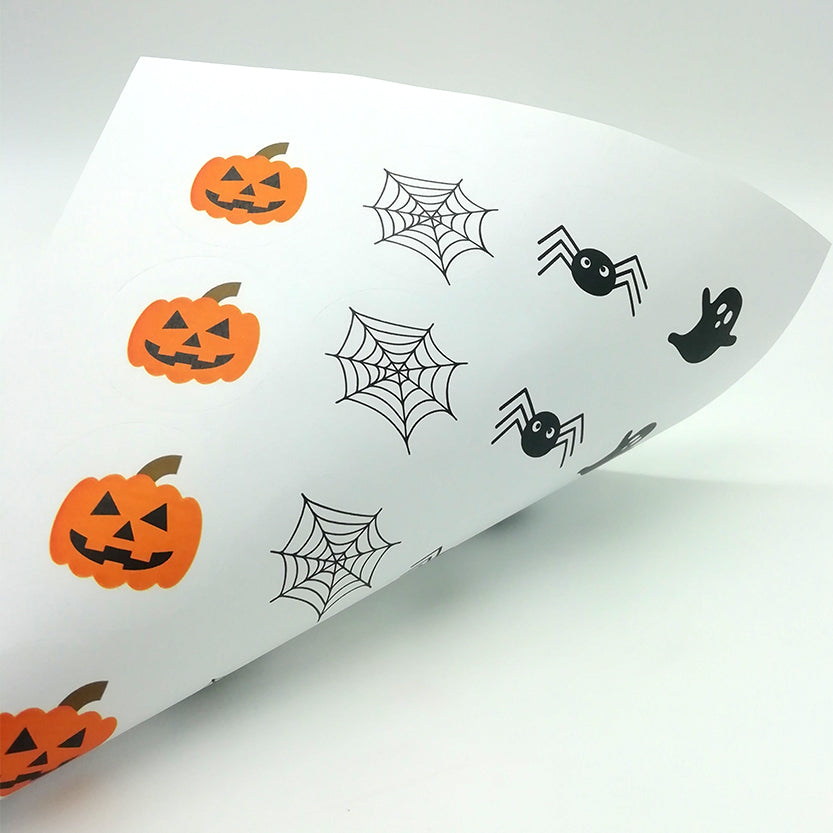 Foglio di etichette a tema halloween