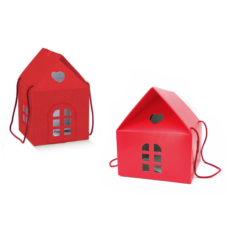 Confezioni rosse a forma di casina, due