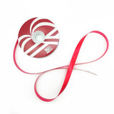 Nastro rosso nella sua bobina