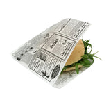 Carta alimentare porta panino, bianca con scritte nere stile giornale, attorno ad un panino 