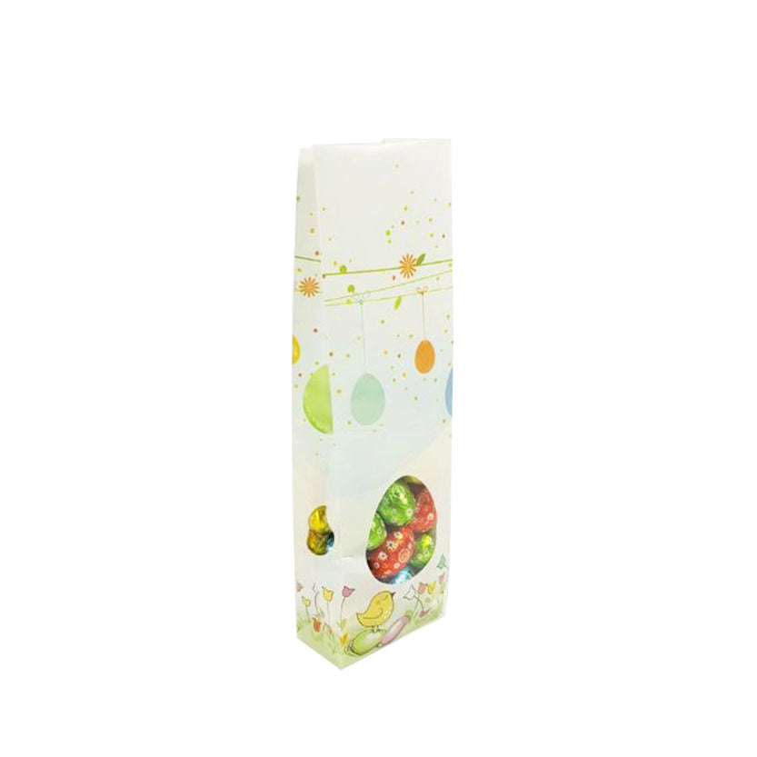 sacchetto di plastica decorato con finestra base quadrata pieno di cioccolatini 