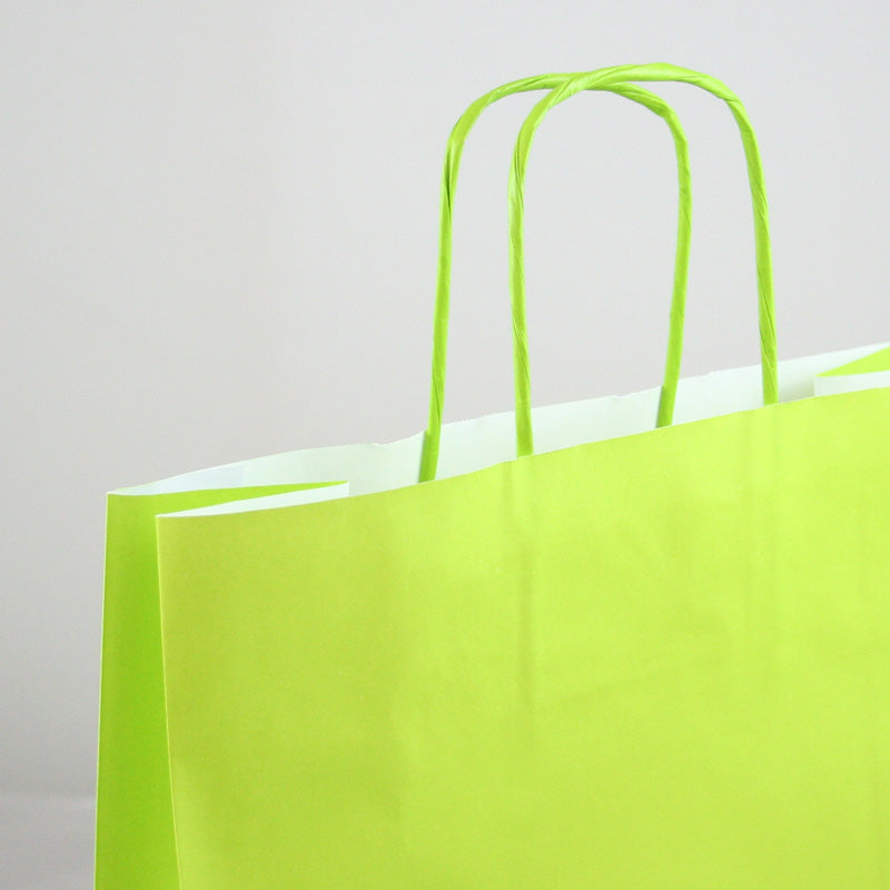 Dettaglio shopper di carta color verde acido