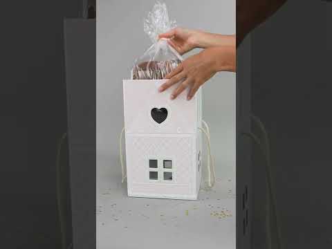 Video su:  scatola panettone casetta rosa