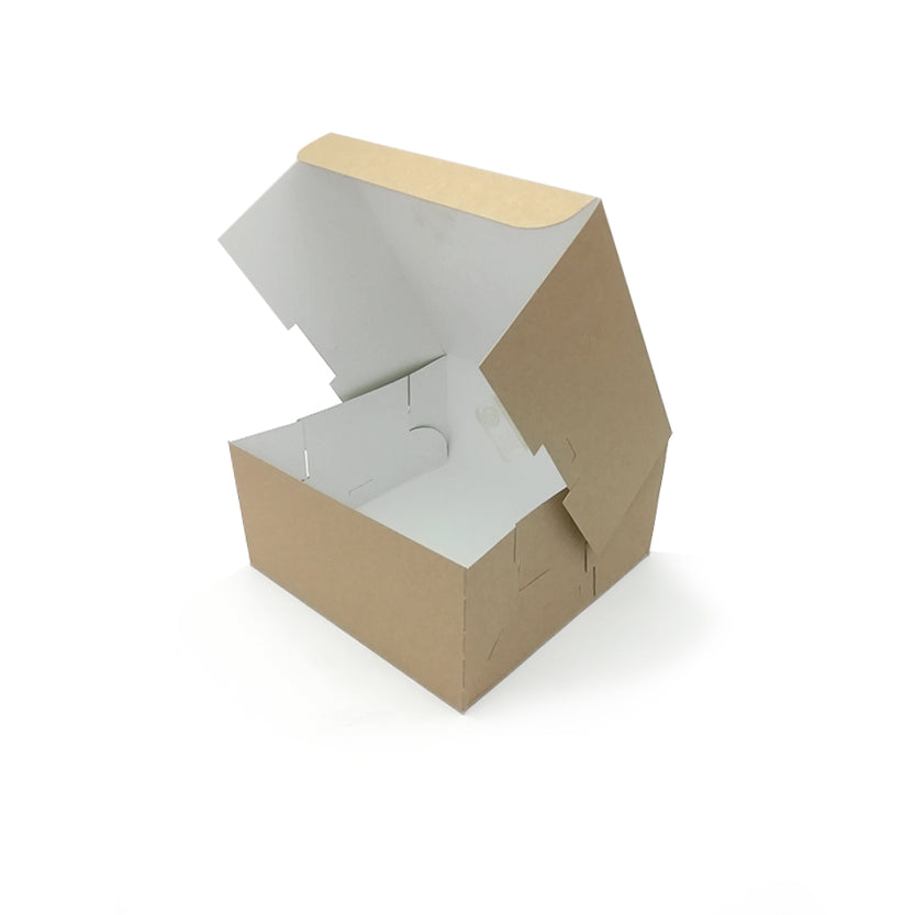 Scatola vana di cartone auotomontante semiaperta 