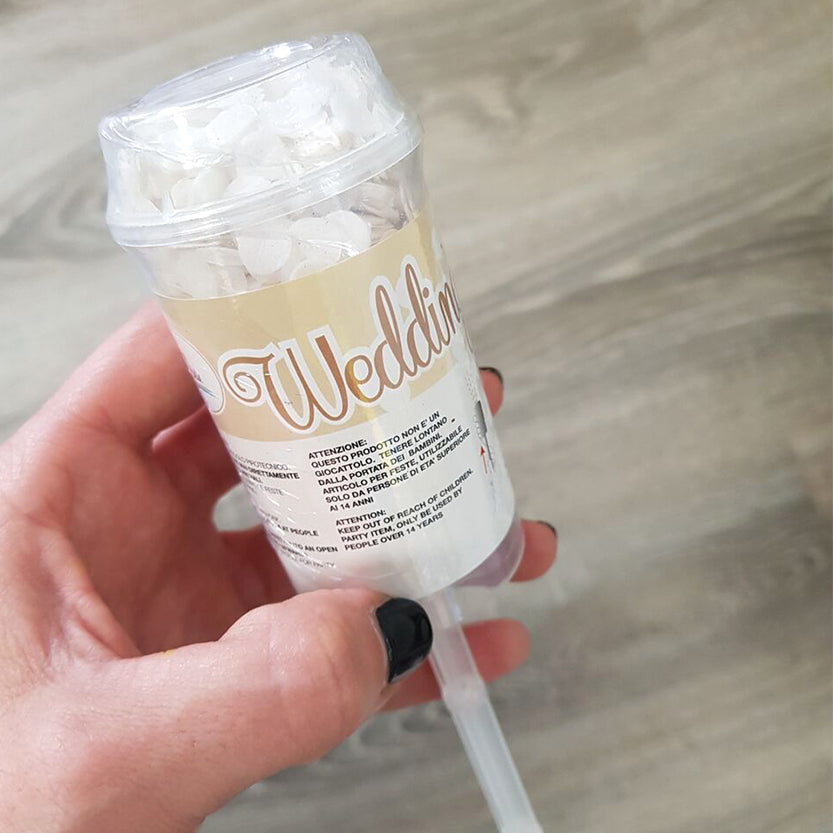 Spara coriandoli tenuto in mano 